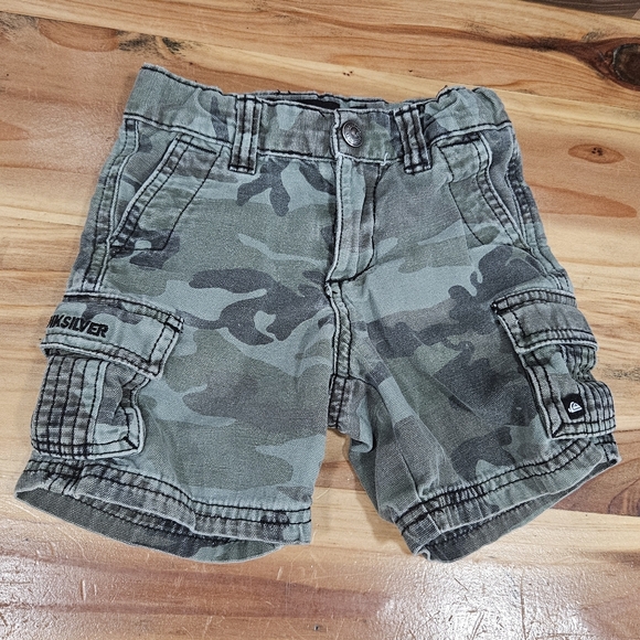 Carhartt Onesie Quicksilver Camo Shorts Bundle - Picture 5 of 5